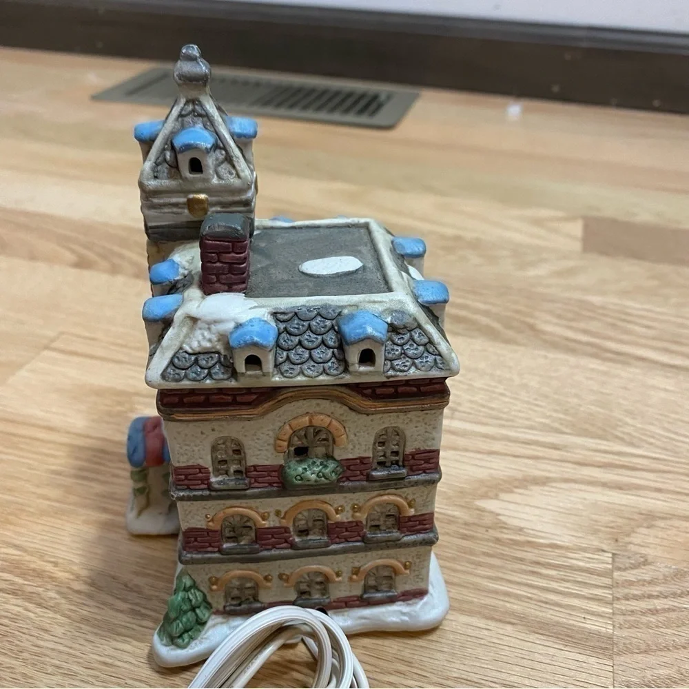 Vintage Christmas Village Collection Porcelain Light Up Hotel Ceramic